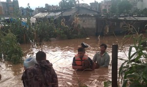 उपत्यकाको विभिन्न ठाउँमा डुवानमा परेकाहरुको सशस्त्रद्वारा उद्धार