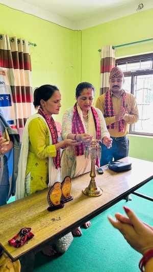 सूर्योदय वोमी लघुवित्तद्धारा चितवनमा ब्यवसायिक झोल साबुन बनाउने तालिम 