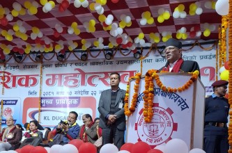 सबैले मेहनत गरे चाँडै नेपाललाई आर्थिक रुपमा गतिशिल बनाउन सकिन्छ : प्रचण्ड 