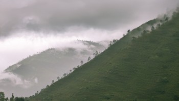 स्थानीय र पश्चिमी वायुको प्रभाव : यी स्थानमा हुनेछ वर्षा