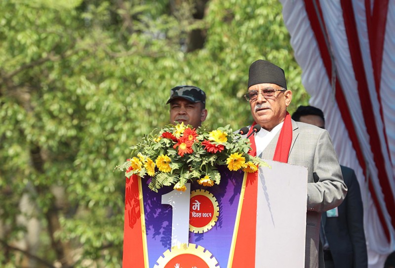 श्रमिकको न्यूनतम पारिश्रमिक वृद्धि गर्न पहल गर्छौं- प्रधानमन्त्री